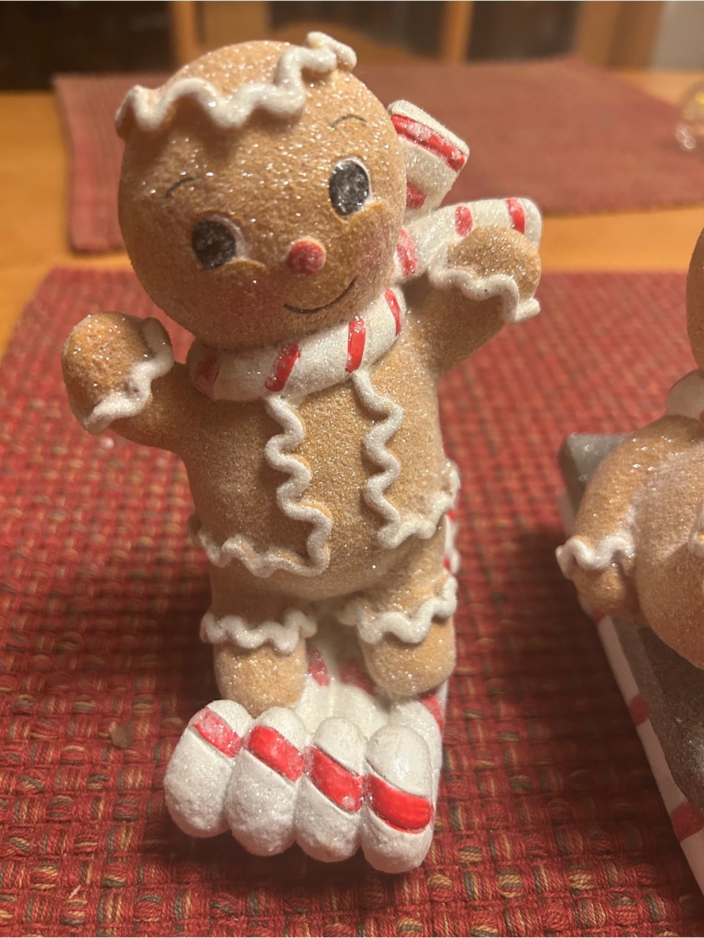 Set of 2 Skiing Gingerbread Figurines by Valerie - Picture 4 of 4